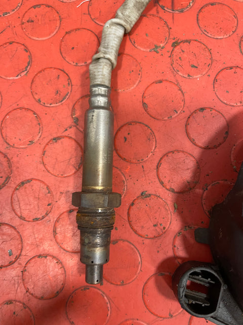 Citroen Berlingo/Peugeot Partner ADBLUE NOX SENSOR 1.6HDi 2016-2018 P/N 9821120980 / 9805369880-02