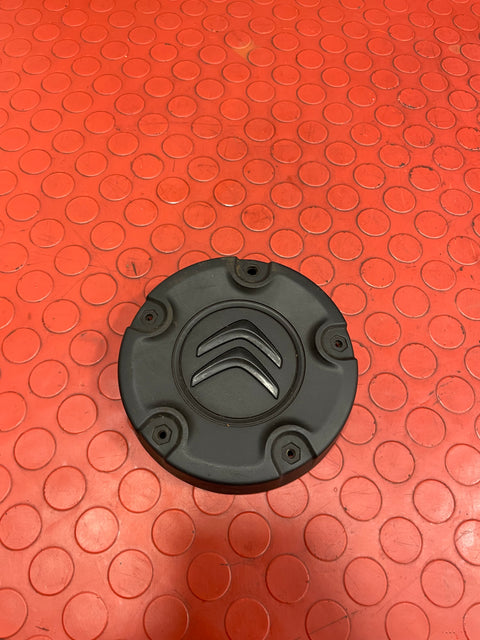 Citreon Berlingo WHEEL CENTRE CAP HUB CAP 2019-2024   P/N 9808342077