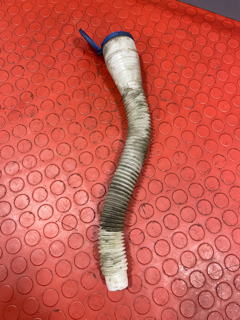 Citroen Berlingo/Peugeot Partner WINDSCREEN WASHER RESERVOIR PIPE w/ CAP 2008-2018 P/N 9637915780