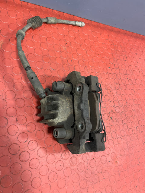 Citroen Berlingo/Peugeot Partner FRONT BRAKE CALIPER ASSEMBLY Driver's Side 2008-2018 P/N 9670614080 - 2