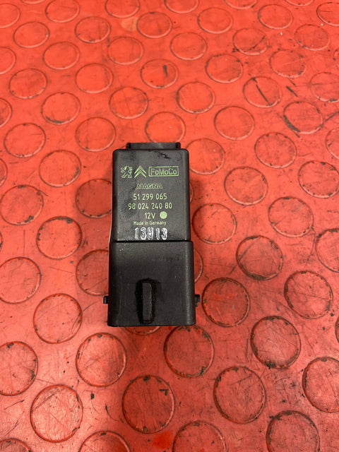 Citroen Berlingo/Peugeot Partner GLOW PLUG RELAY (8Pin) 2011-2018 P/N 9802424080