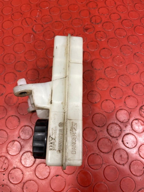 Citroen Berlingo/Peugeot Partner BRAKE FLUID RESERVOIR 1.6 2008-2018 P/N 9680907780