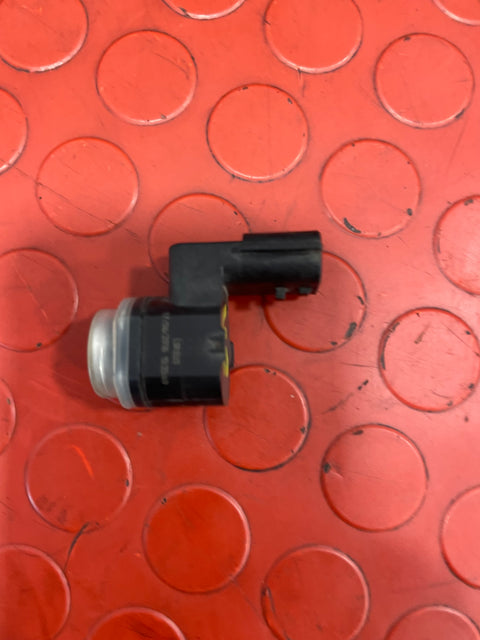 Vauxhall Vivaro/Renault Trafic REAR PARKING SENSOR (SILVER) 2017 P/N 284428691R