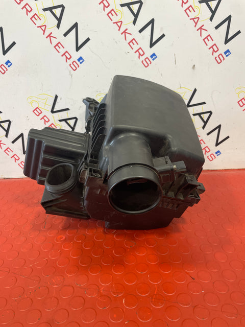 Nissan Navara AIR FILTER BOX WITH AIRFLOW SENSOR 2019 P/N 1173104S02