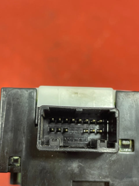 Nissan Navara WINDOW WIPER/ INDICATOR CONTROL SWITCH P/N 479455BC1A