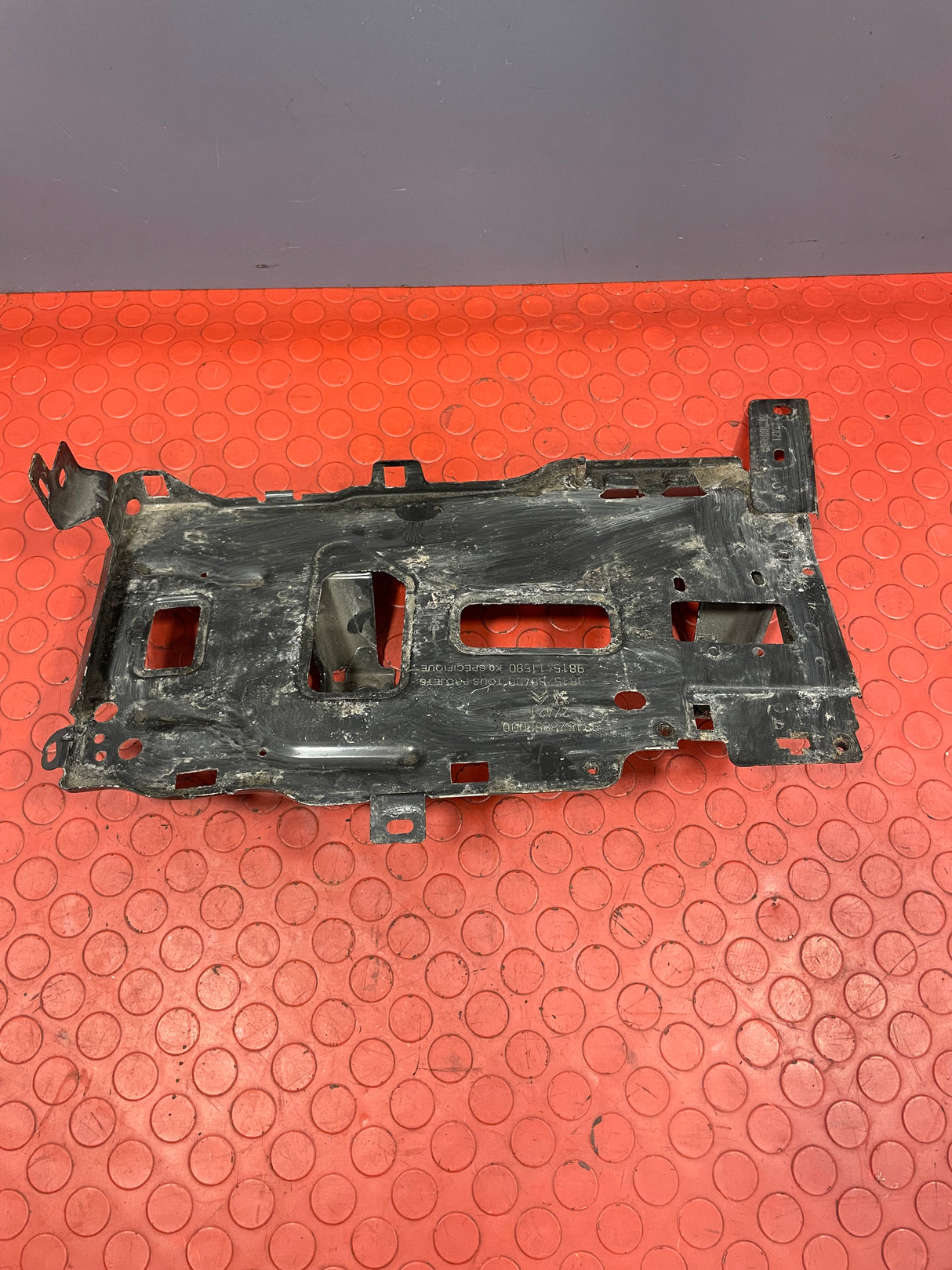Citroen Dispatch/ Peugeot Expert/ Toyota Proace/ Vauxhall Vivaro BATTERY TRAY  2016-2024 P/N 981528858000 - 1