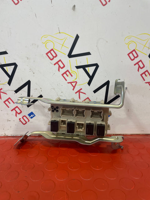 Nissan Navara 2.3 INTERIOR FUSE BOX 2016-2020 P/N 4KJ0A5J14