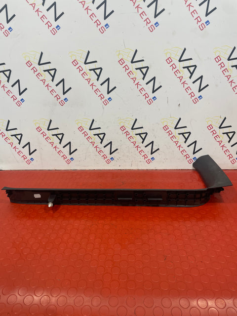 Nissan Navara P/S FRONT SILL TRIM 2018 P/N 769B54KJ0A