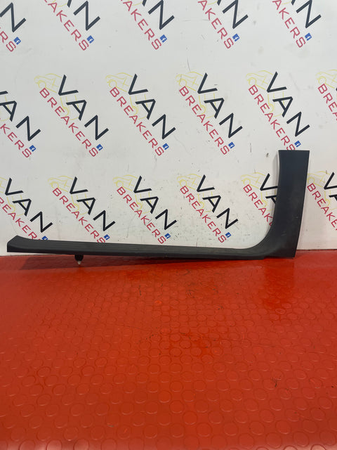 Nissan Navara P/S FRONT SILL TRIM 2018 P/N 769B54KJ0A