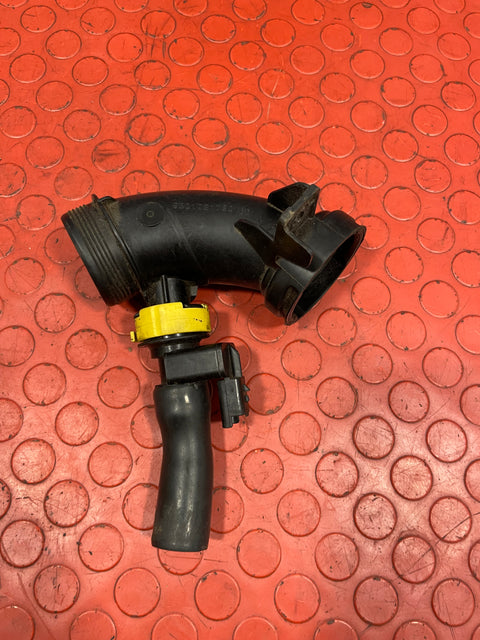 Peugeot Partner/Citroen Berlingo AIR INTAKE HOSE PIPE W/ AIR FLOW SENSOR 1.6hdi 2008-2015 P/N 9801021780 - 1