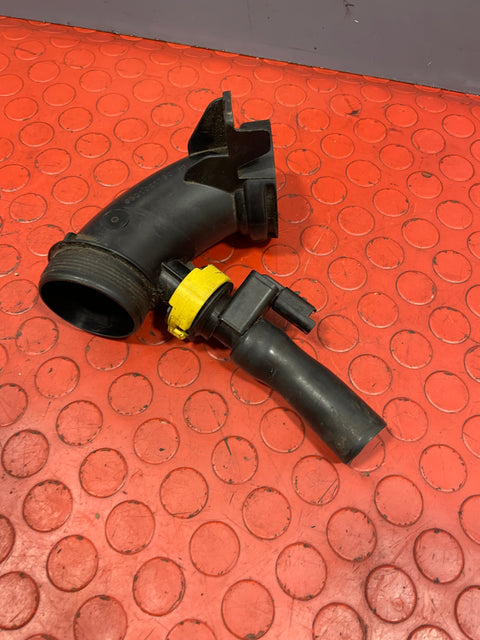 Peugeot Partner/Citroen Berlingo AIR INTAKE HOSE PIPE W/ AIR FLOW SENSOR 1.6hdi 2008-2015 P/N 9801021780 - 1