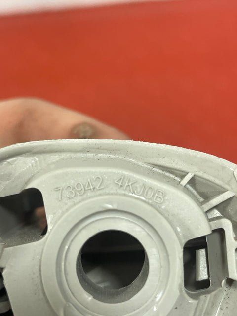 Nissan Navara FRONT INTERIOR ROOF GRAB HANDLE 2015-2024 P/N 739424KJ0B