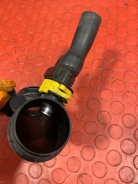 Peugeot Partner/Citroen Berlingo AIR INTAKE HOSE PIPE W/ AIR FLOW SENSOR 1.6hdi 2008-2015 P/N 9801021780 - 1