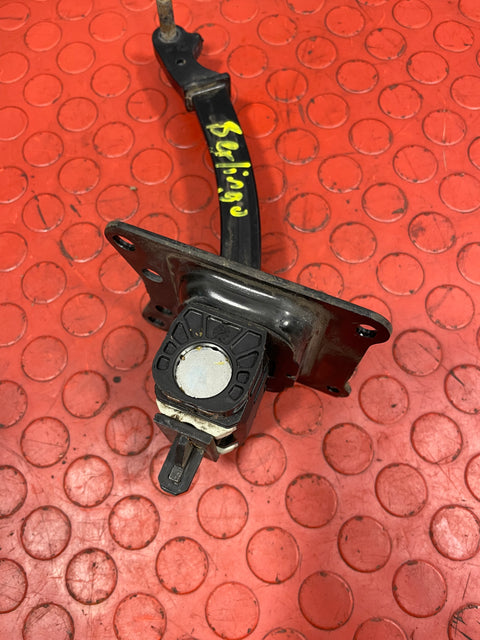 Citroen Berlingo/Peugeot Partner DOOR CHECK STRAP REAR 2021 P/N 9681466280 - 1