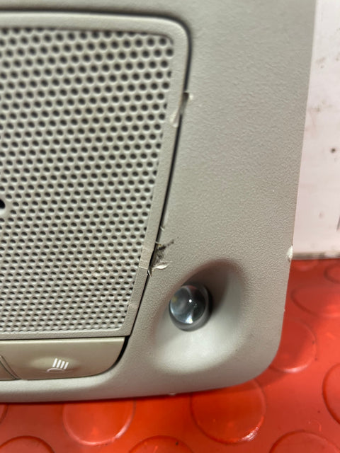 Nissan Navara FRONT INTERIOR ROOF LIGHT 2015-2024 P/N 264305JU7A