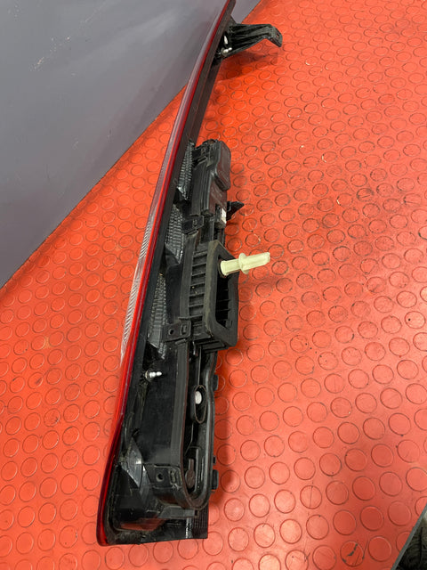 Ford Transit Custom TAILLIGHT ASSEMBLY Driver's Side 2016-2023 P/N BK2113404AJ - 4