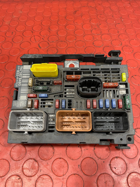Peugeot Partner/Citroen Berlingo R05 ENGINE BAY FUSE BOX BSM    P/N 9675878480