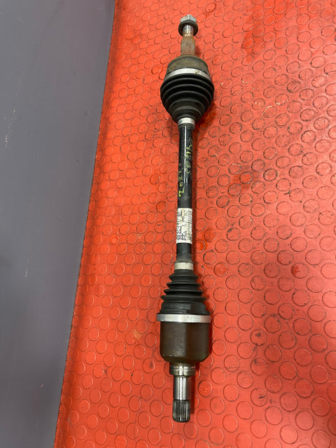 Citroen Berlingo/Peugeot Partner/Vauxhall Combo/Toyota Proace City PASSENGER's SIDE DRIVESHAFT 1.5 2019-2023 P/N 9820471280 - 1