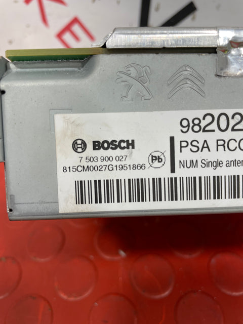 Citroen Dispatch Peugeot Expert Toyota Proace Vauxhall Vivaro(19)  NAVIGATION SAT NAV AUDIO DAB RADIO HEAD UNIT 2017-2024 P/N  9820250480