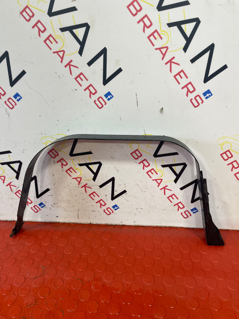 Nissan Nissan FUEL TANK STRAP 2015-2024 P/N T2516193