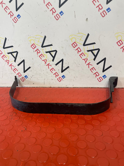 Nissan Nissan FUEL TANK STRAP 2015-2024 P/N T2516193