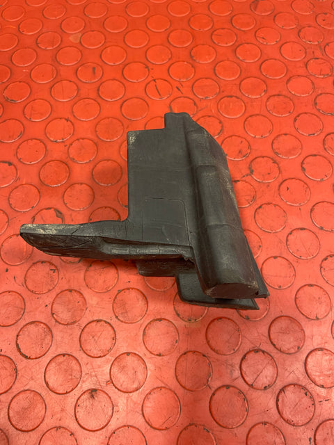 Citroen Berlingo/Peugeot Partner WINDSCREEN MOLDING FOAM Left Side  P/N 9816982980