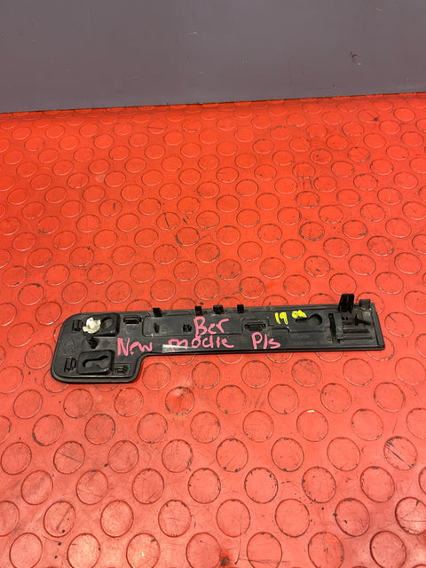 Citroen Berlingo/Peugeot Partner/Toyota Proace City/Vauxhall Combo SLIDING DOOR COVER TRIM Rear Passenger's Side P/N 9825220180