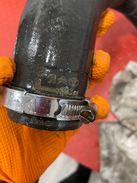 Vauxhall Vivaro/Citroen Dispatch/Peugeot Expert/Toyota Proace/Fiat Scudo INTERCOOLER HOSE 1.5/1.6 2016-2024 P/N 9806788380