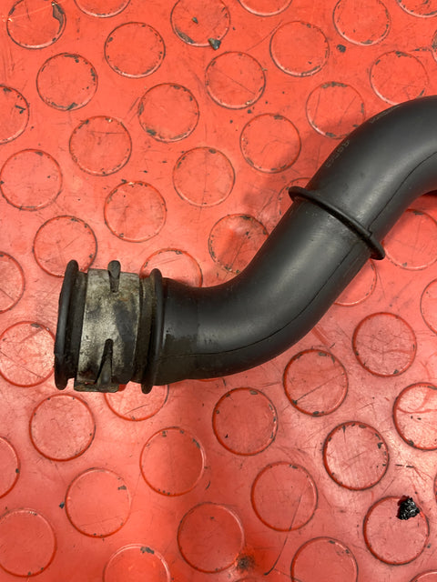 Ford Transit Custom CRANKCASE VENTILATION HOSE 2014 P/N BK2Q6A886AC