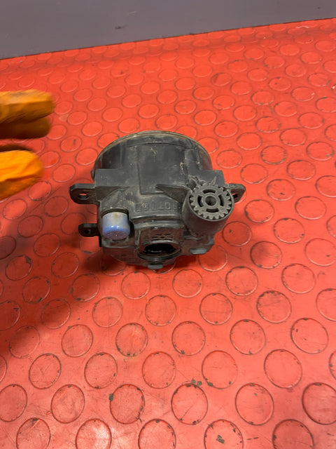 Citroen Berlingo/Peugeot Partner/Vauxhall Combo/Toyota Proace City FOG LIGHT HOUSING ONLY (damage one mounting point)(fits both sides) 2019-2024 P/N 9837817180 / 89211690