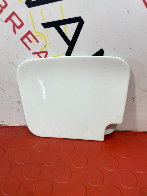 Citroen Dispatch/ Peugeot Expert FUEL TANK DOOR 2016-2023 P/N 980872697701