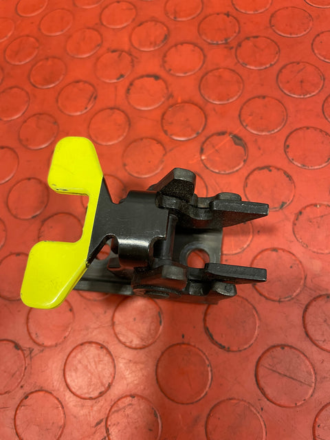 Citroen Berlingo/Peugeot Partner REAR DOOR CHECK STRAP LOCKING MECHANISM 2008-2016 P/N 9681466280 - 1/ 8731R2