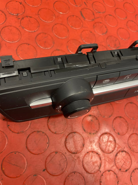 Citroen Berlingo/Peugeot Partner/Vauxhall Combo/Toyota Proace City HEATER CONTROL/AIRCONDITIONG CONTROL UNIT 2019-2024 P/N 98340416ZD - 1