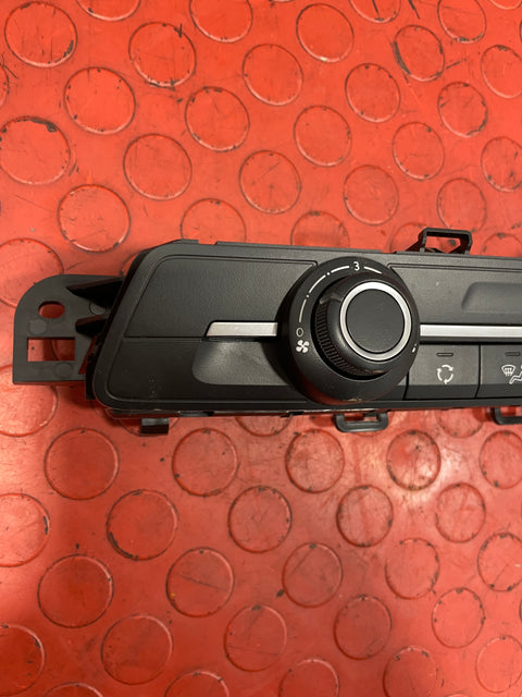 Citroen Berlingo/Peugeot Partner/Vauxhall Combo/Toyota Proace City HEATER CONTROL/AIRCONDITIONG CONTROL UNIT 2019-2024 P/N 98340416ZD - 1