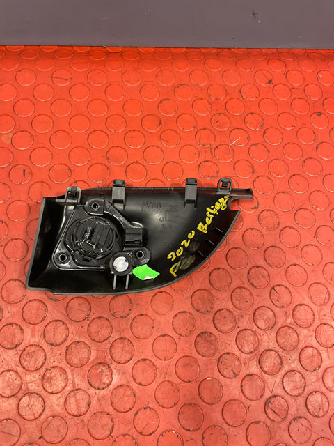 Citroen Berlingo/Peugeot Partner/Vauxhall Combo/Toyota Proace City DOOR SPEAKER Passenger's Side 2019-2024 P/N 9816792877 - 1