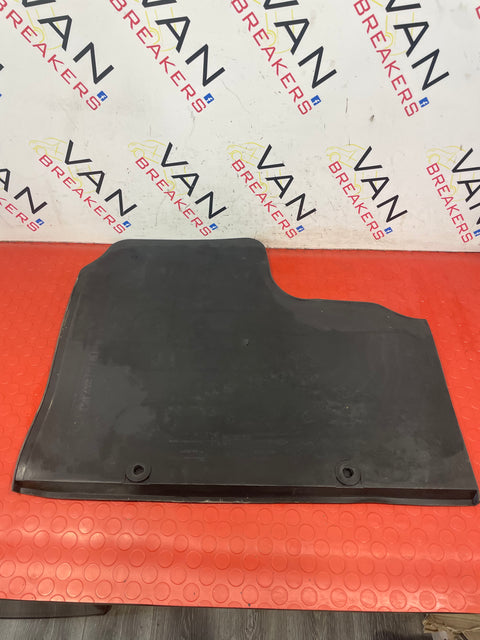 Nissan NV300 RUBBER FLOOR MAT 2016-2022 P/N KE75100QH9