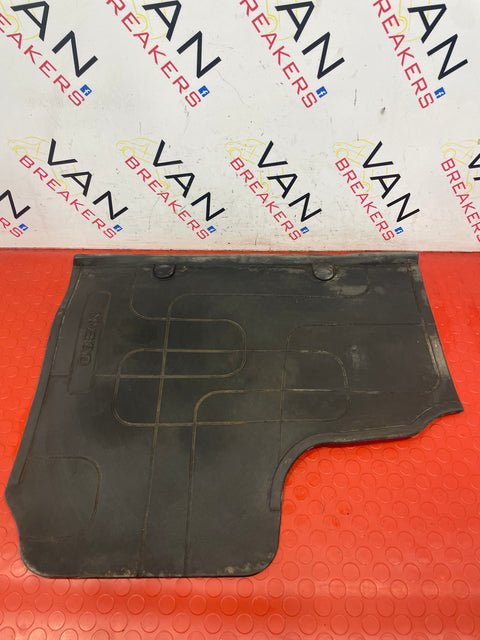 Nissan NV300 RUBBER FLOOR MAT 2016-2022 P/N KE75100QH9