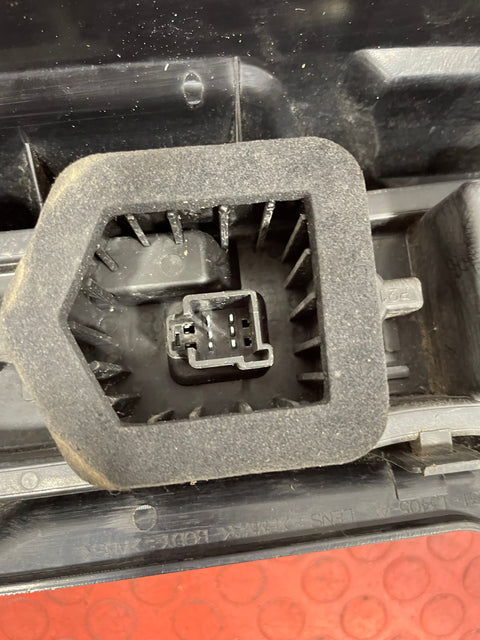 Ford Transit TAILLIGHT ASSEMBLY MK8 Passenger's Side 2016-2023 P/N BK3113405AG - 1