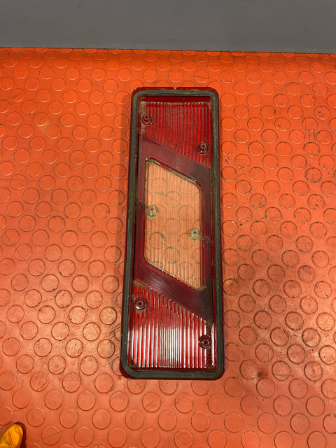 Ford Transit Tipper Pick-Up TAILLIGHT COVER  Passenger's Side MK8 2014 P/N BK3113405CC / 1847494