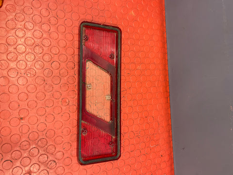 Ford Transit Tipper Pick-Up TAILLIGHT COVER  Passenger's Side MK8 2014 P/N BK3113405CC / 1847494