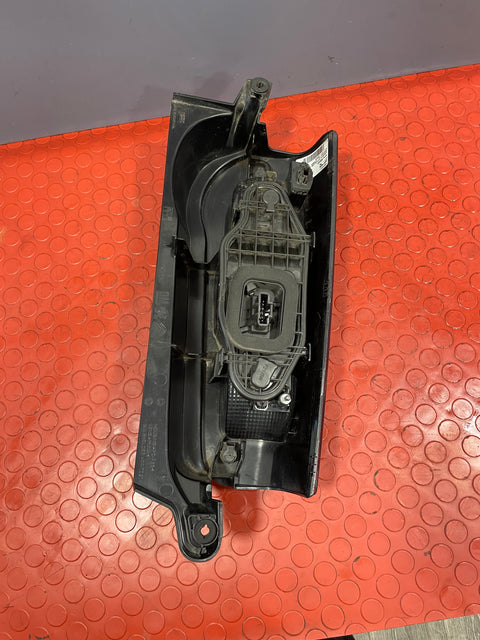 Citroen Berlingo/Peugeot Partner/Vauxhall Combo/Toyota Proace City TAILLIGHT DRIVER'S SIDE 2019-2024 P/N 9820554880 - 1
