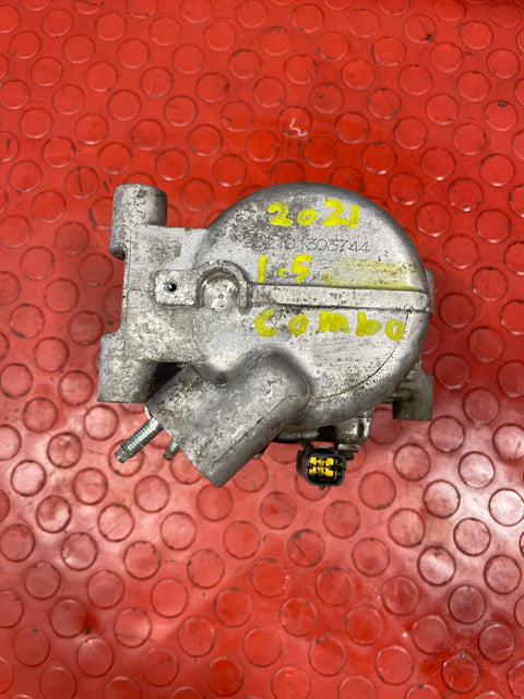 Citroen Berlingo/Peugeot Partner/Vauxhall Combo/Toyota Proace City AIR CONDITIONING PUMP 1.5 2 PIN 2019-2024 P/N 9810349980 - 2