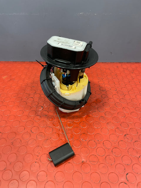 Peugeot Expert/Toyota Proace/Vauxhall Vivaro/Citroen Dispatch/Fiat Scudo FUEL TANK SENDER UNIT (6Pin) 2.0 HDI 2016-2024  P/N 9807056380 - 1 / 28502471