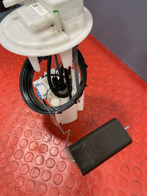 Citroen Berlingo/Peugeot Partner/Vauxhall Combo/Toyota Proace City 1.5 FUEL TANK SENDER UNIT (6 Pin) 2019-2024 P/N 9809359380 - 1 / 100115562AG