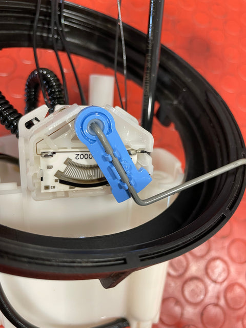 Citroen Berlingo/Peugeot Partner/Vauxhall Combo/Toyota Proace City 1.5 FUEL TANK SENDER UNIT (6 Pin) 2019-2024 P/N 9809359380 - 1 / 100115562AG