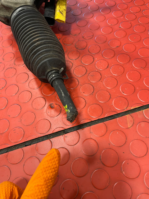 Citroen Berlingo/Peugeot Partner/Vauxhall Combo/Toyota Proace City ELECTRIC POWER STEERING RACK (Damage one joint Arm) 2019-2023 P/N 9824390380 / 6820000302 / 680000821500 - 1 / 690000416400