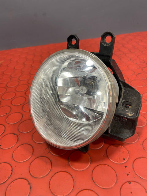 Toyota Hilux FOG LIGHT ASSEMBLY Passenger's Side LH 2016-2023 H16 Clear P/N 1000003BPL/81220-0D110