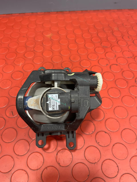 Toyota Hilux FOG LIGHT ASSEMBLY Passenger's Side LH 2016-2023 H16 Clear P/N 1000003BPL/81220-0D110