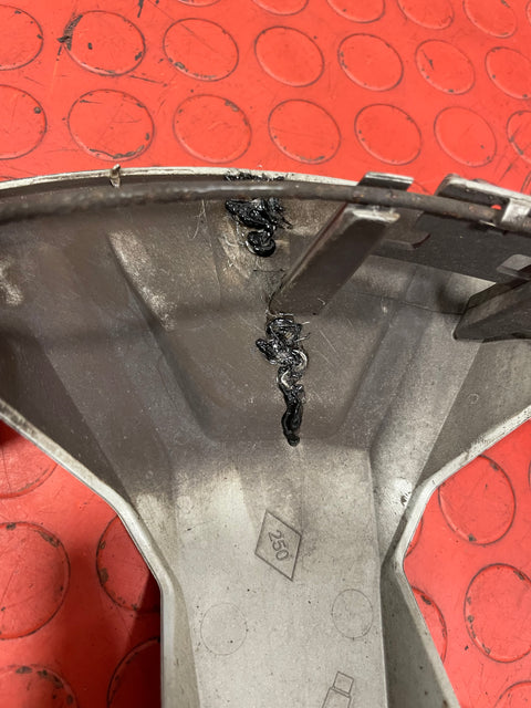 Renault Trafic HUB CAP (Hairline Crack Repaired) 16''inch 2019-2024 P/N 403155057R - 2