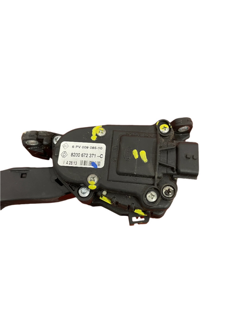 Renault Master/ Vauxhall Movano 2.3 ACCELERATOR PEDAL 2015 (6 PIN) P/N 8200672371c
